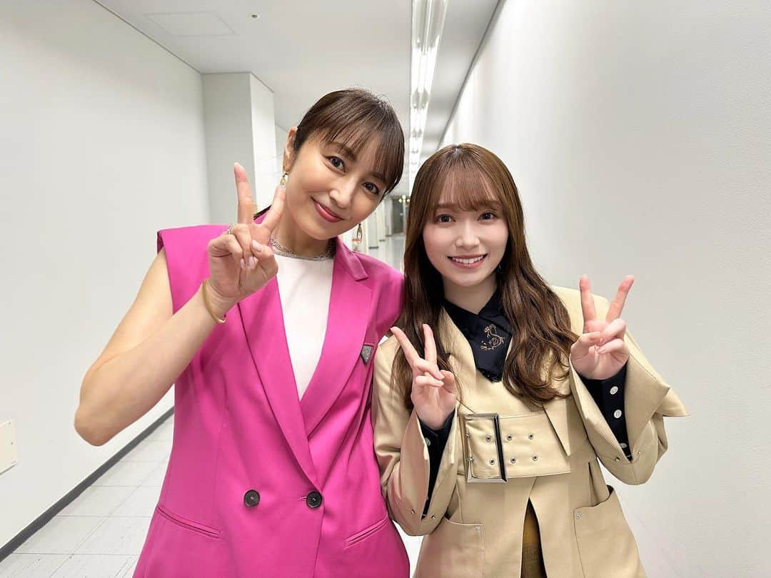 守屋麗奈さんのインスタグラム写真 - (守屋麗奈Instagram)「♡ 大好きな矢田さんと🥰🥰 またお仕事の現場でお会いできて嬉しかったです☺︎  日曜日の初耳学さん観ていただきありがとうございました。  #大好きな矢田さん #日曜日の初耳学 #櫻坂46  #sakurazaka46  #守屋麗奈 #renagram」3月19日 22時55分 - rena_moriya_official