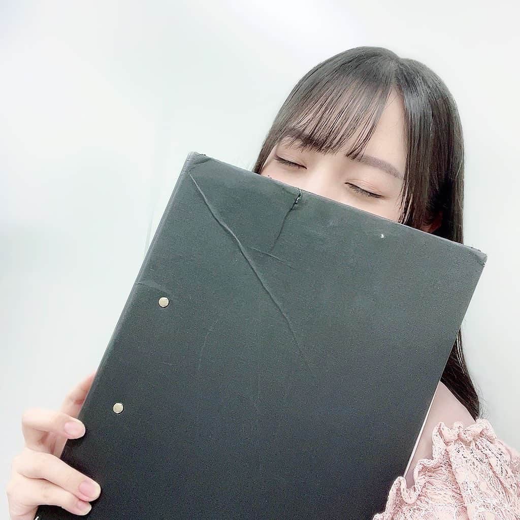 本條杏実さんのインスタグラム写真 - (本條杏実Instagram)「* 桜が咲きはじめてるね。🌸 · · · · · · · · · · · · · · ·  #mercimerci  #メルシーメルシー  #アイドル  #アイドルライブ  #youtube #女子大生  #音大生  #女の子  #ポートレート  #撮影  #写真 #좋아요 #좋아요반사  #팔로우 #アイドル好きな人と繋がりたい  #被写体  #アー写 #instagood #photography #photo #portrait #follow  #photooftheday #followme  #instalike #instaportrait  #아이돌메이크업 #idol  #아이돌  #일본친구」3月19日 22時58分 - cq_ami_h