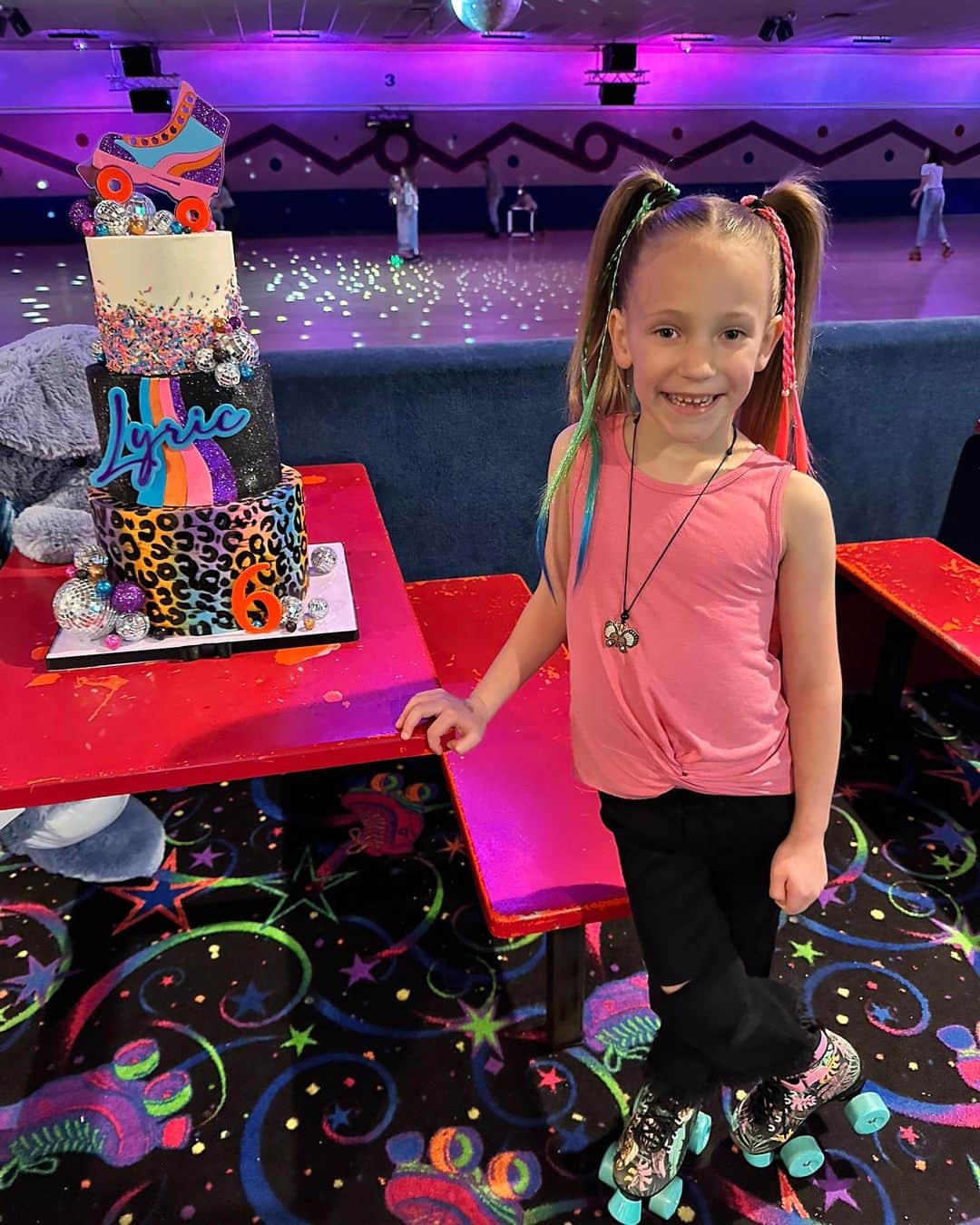 A.J.さんのインスタグラム写真 - (A.J.Instagram)「Happiest of bdays to my mini me. Daddy is so proud of the little woman you are.  I love you baby girl. Happy birthday my love! Now let’s go celebrate!」3月20日 0時46分 - aj_mclean