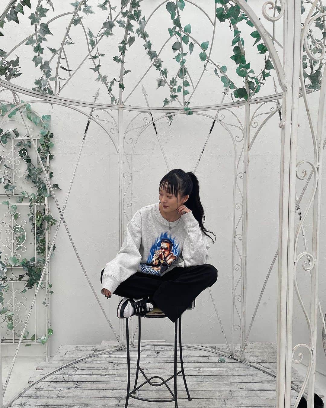 宇井優良梨さんのインスタグラム写真 - (宇井優良梨Instagram)「撮影場所にあった鳥かご🦤」3月15日 23時16分 - yurari722