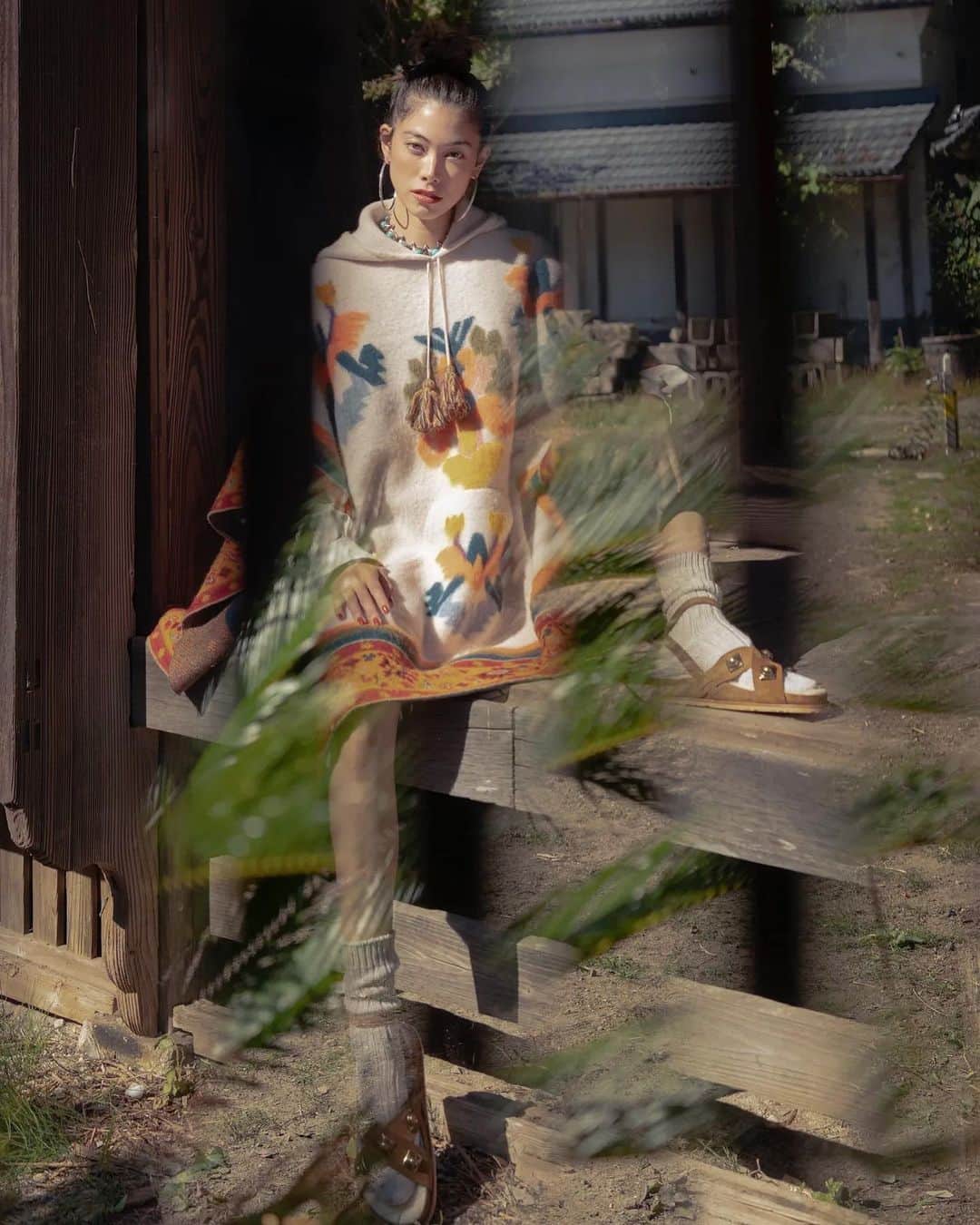森星のインスタグラム：「Interview for @voguejapan at my Japanese house that I'm in the middle of renovating with my brilliant team @upcycle.jp @yotsuishinji_permaculture @sotoyamatic @shinjijinkoji @m_zukyman   Redefining Japanese "WA" architecture.」