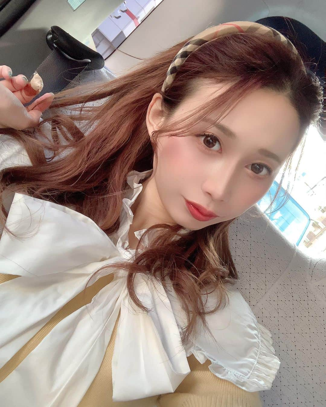 永原なつきさんのインスタグラム写真 - (永原なつきInstagram)「きのうの盛れなつきちゃん💛💛💛  おNewの服👗💞」3月15日 23時42分 - _natsuki_av