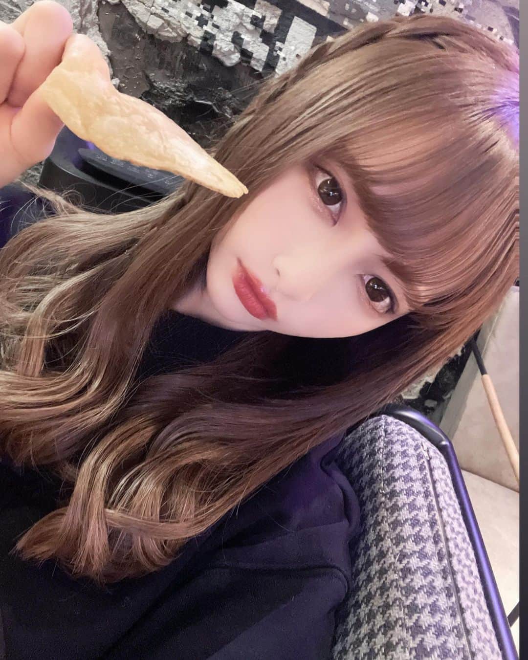 かなちゃのインスタグラム：「ポテチ💗🐰」