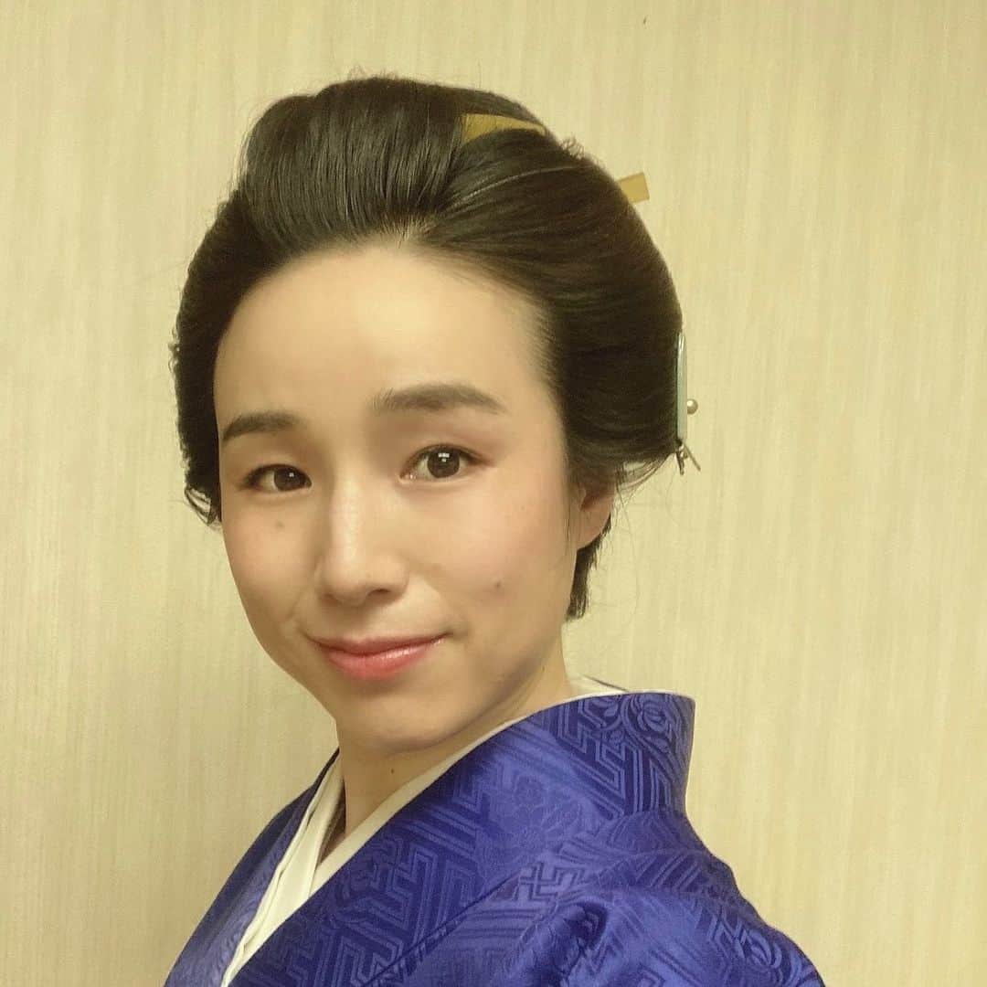 佐藤みゆきのインスタグラム：「NHKドラマ10『大奥』第10話。 ご覧いただきありがとうございました！！  素晴らしい原作を越えてくる、素晴らしい作品に関われたこと、とても幸せです。皆様のお芝居、スタッフ陣のお仕事、本当に素晴らしかった…  そしてなんと！ season2には玉置玲央くん‼️ 先日バッタリ会った時に 「15年前、柿喰う客『俺を縛れ！』で大岡忠光役を演じたみゆきさんが、堀田正亮を演じるなんて面白いねえ」なんて言ってました。 ほんとね。  season2、楽しみですね。 皆様、一緒に心待ちにいたしましょう♫  ああ、本当にキャストスタッフの皆様の努力に拍手です。お疲れ様でした！！！」