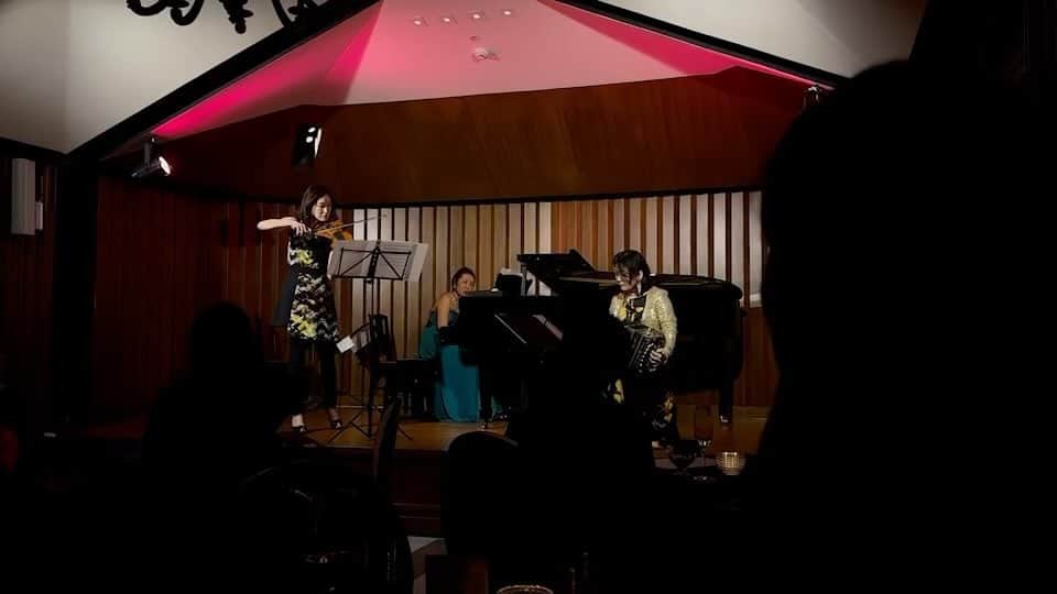 枝並千花のグルメインスタ