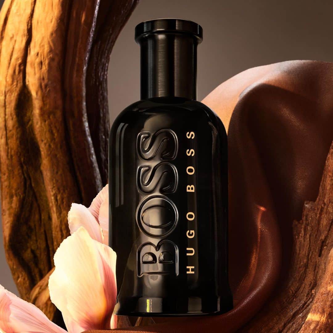 クリス・ヘムズワースさんのインスタグラム写真 - (クリス・ヘムズワースInstagram)「#BOSSBottled Parfum. #BeYourOwnBoss @boss」3月16日 1時00分 - chrishemsworth