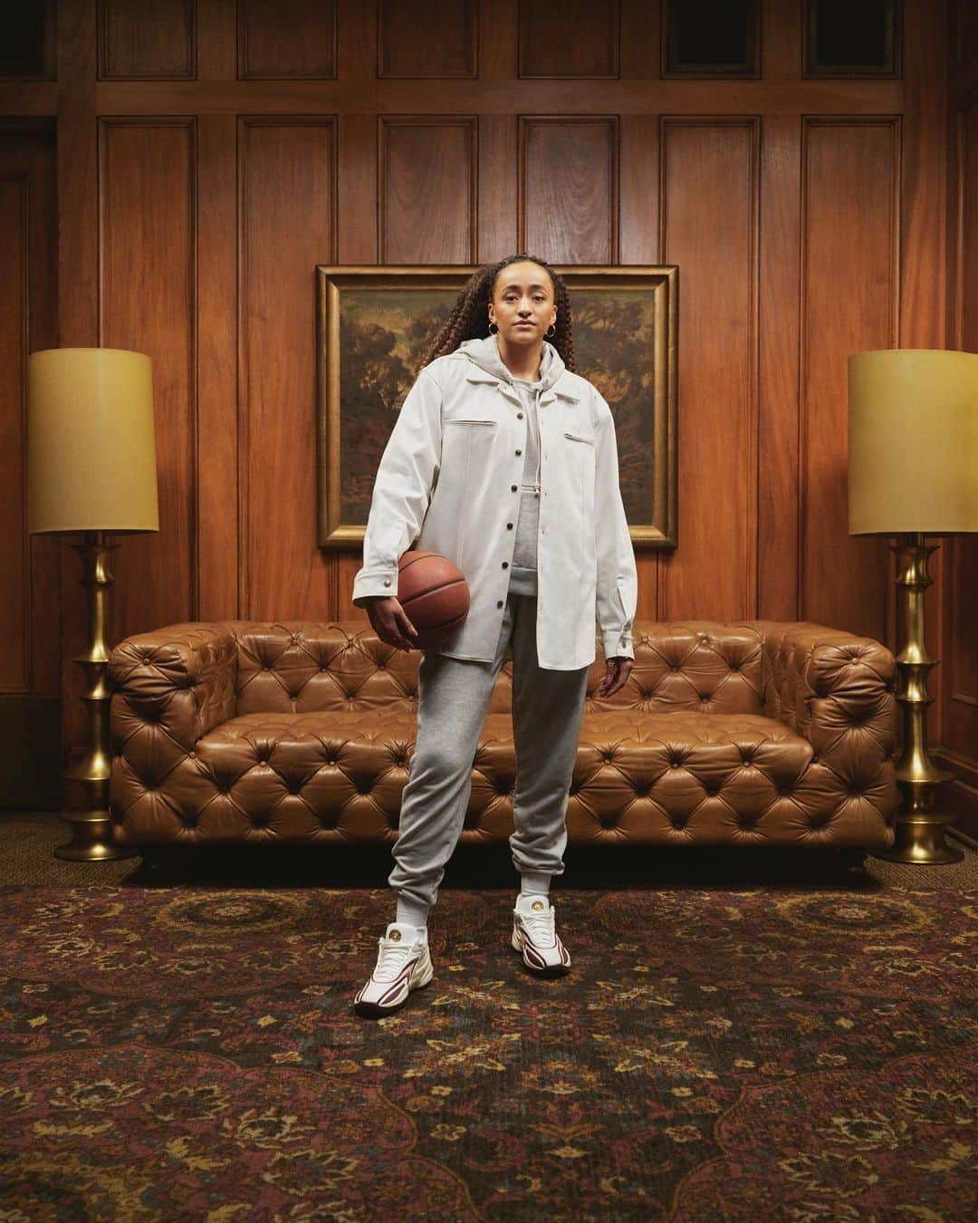 Nike Basketballさんのインスタグラム写真 - (Nike BasketballInstagram)「Haley bringing heat to the hardwood >>>  Collegiate champion @haley.jonesss is pushing the boundaries of the game and paying homage to the greats in the Sisterhood Collection ‘Cosmic Unity 2’.   Tap to shop now.」3月16日 1時26分 - nikebasketball