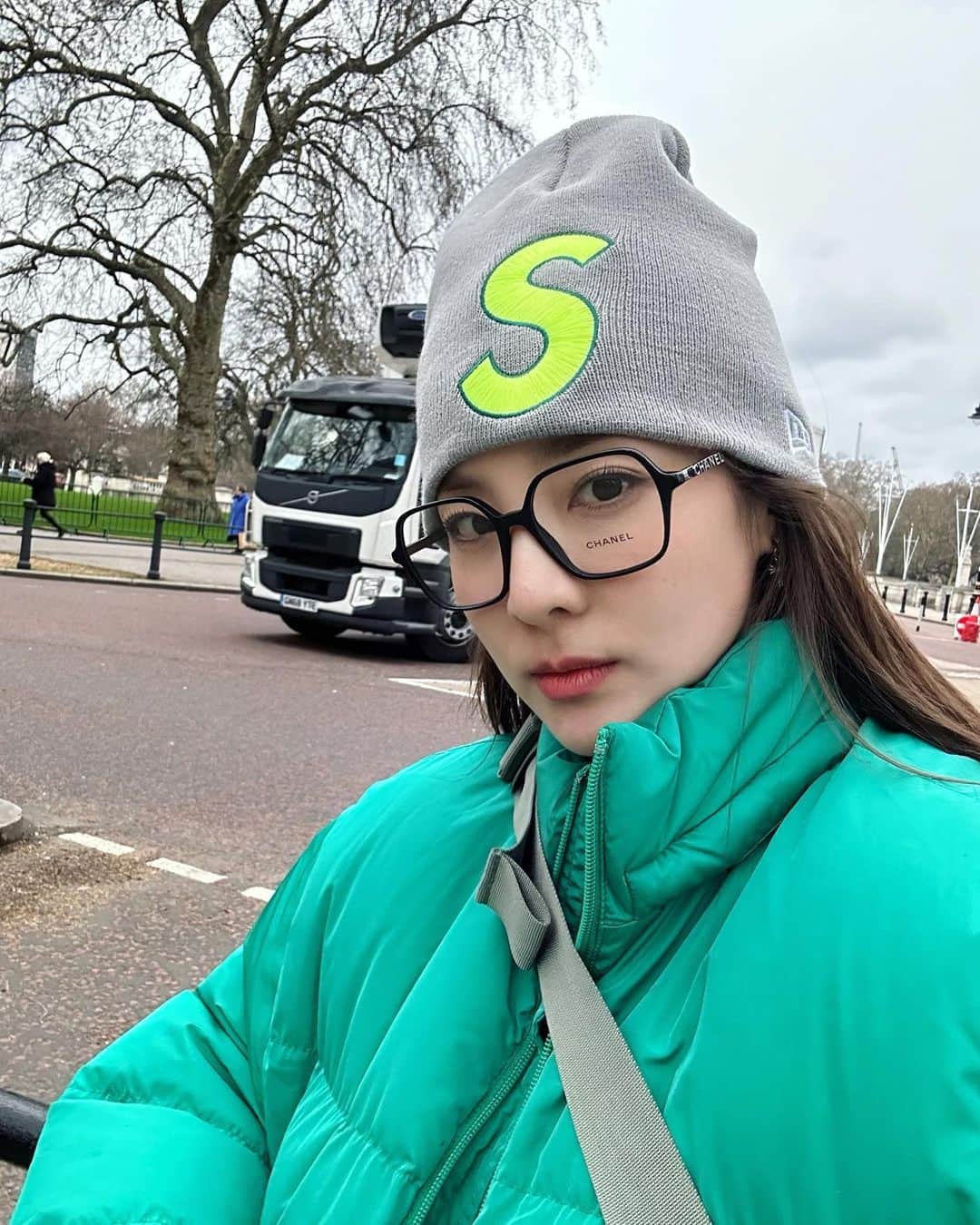 ダラ さんのインスタグラム写真 - (ダラ Instagram)「Dara in London」3月16日 1時51分 - daraxxi