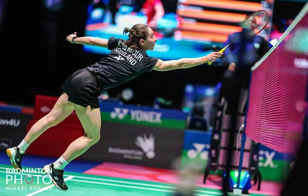 カースティ・ギルモアのインスタグラム：「I feel like I put up a pretty good fight and played some pretty good badminton. Just not getting the Ws just now. Trusting the process, keeping my head down and working hard for the next one. Thanks for the support out there today ✨️❤️ 📷- @badmintonphoto_official」