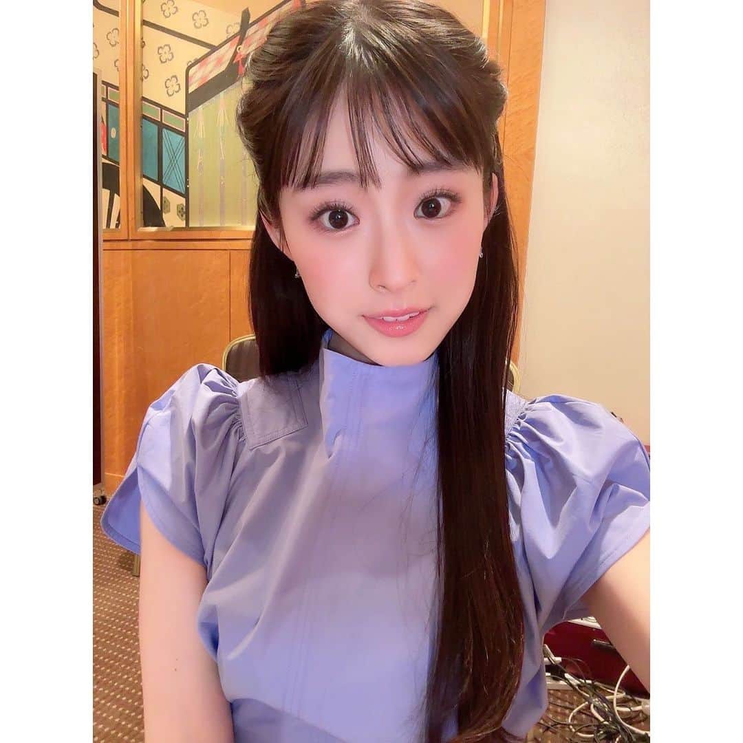 のインスタグラム：「. 今日はとある収録！ またお知らせしますね〜  暖かい一日で、春の訪れを感じました🌸」