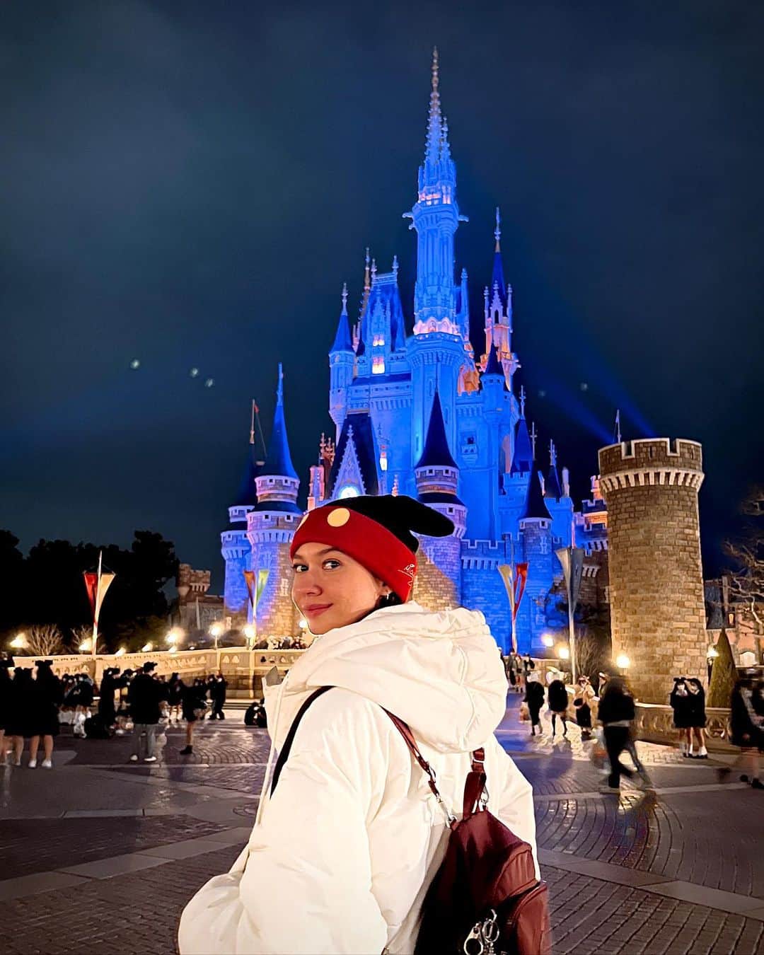 のインスタグラム：「"You're never too old to wish upon a star."   #diaryukikato」