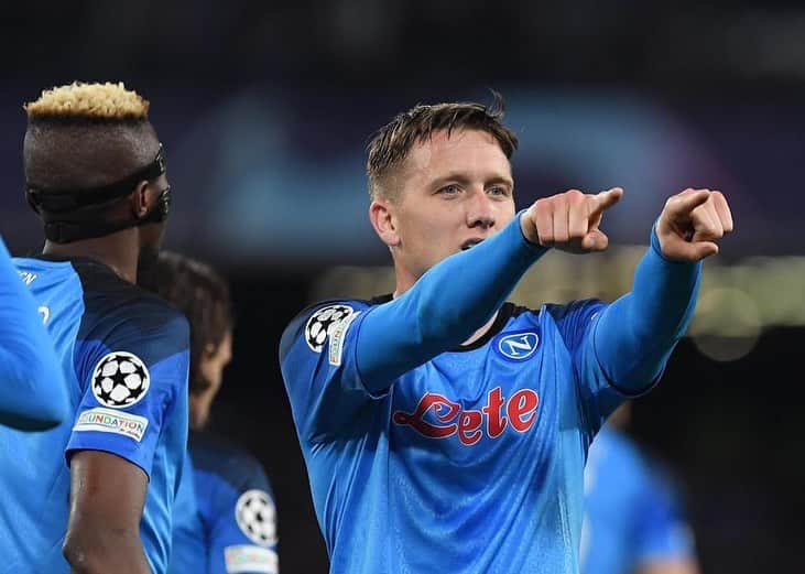 ピオトル・ジエリンスキのインスタグラム：「QUARTI DI FINALE UCL…Traguardo storico…CONTINUIAMO A SOGNARE 💪🏼💙  M&L ❤️⚽️」