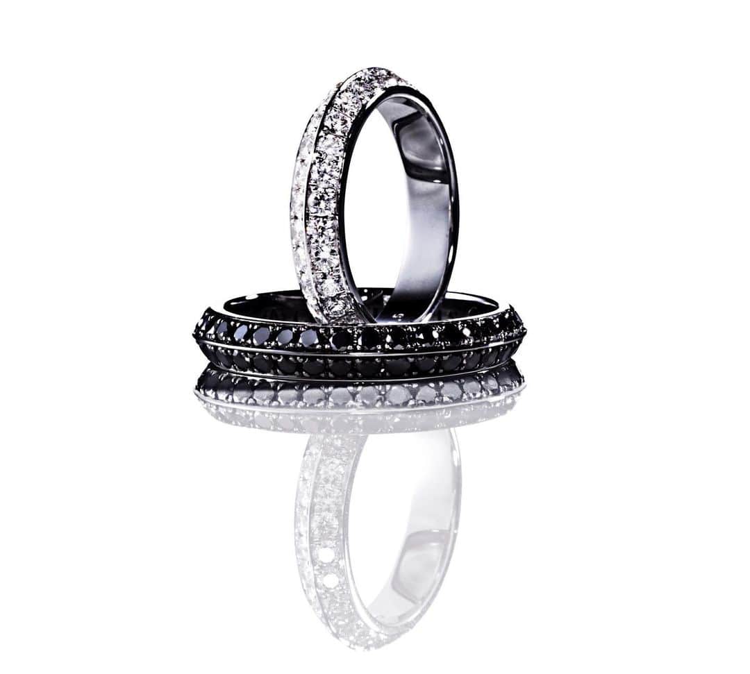 コアジュエルスのインスタグラム：「FLORA | COREJEWELS®︎ #corejewels #blackdiamond  #corejewelscrious #diamond #ring #art #jewelry #corejewelsharajuku #corejewelslab」