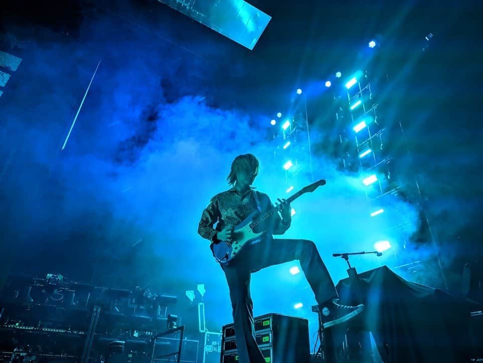 Toru さんのインスタグラム写真 - (Toru Instagram)「You guys are awesome!! Thank you Montreal🇨🇦🇨🇦Day 2  #muse #evanescence #willofthepeople #oneokrock」3月16日 11時26分 - toru_10969