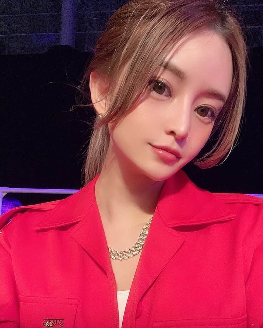 のインスタグラム：「. 喧嘩道するなら？ . . #喧嘩道ー！！ .  .  . #喧嘩道#喧嘩道ガールズ#ライジン #17LIVE#ライブ配信#esports#ゲーマー女子 #ティックトック#ティックトッカー#ショートヘア#ヘアアレンジ#モデル#芸能#事務所#撮影モデル#ブレイキングダウン#ブレイキングダウン7#カフェ」