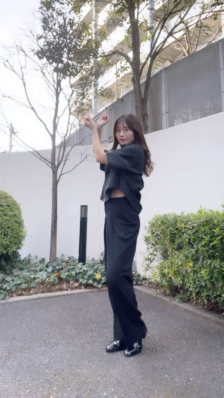 のインスタグラム：「SET ME FREE♡ @twicetagram   #TWICE #SETMEFREE #JURIN #트와이스 #dancechallenge」
