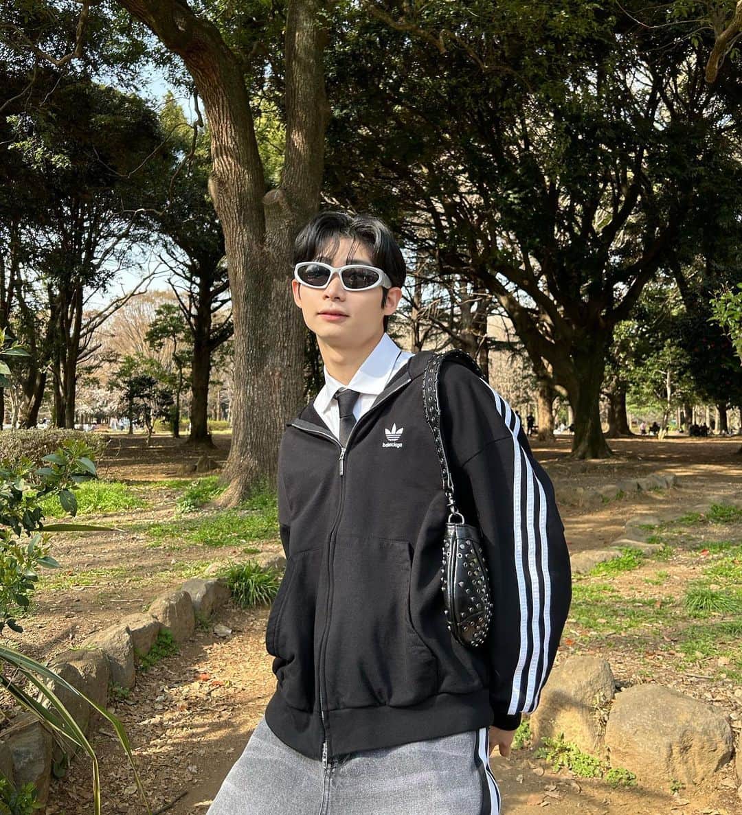 鈴木志音のインスタグラム：「23”Spring ⛲️☘️  @demnagram @adidas」