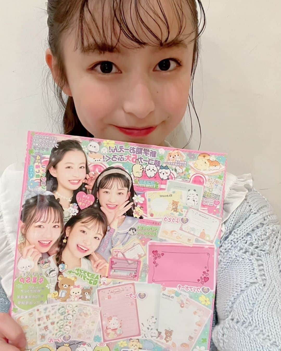 ゆめ & じゅなさんのインスタグラム写真 - (ゆめ & じゅなInstagram)「キラピチ4月号絶賛発売中です！！  私は今月号でキラピチを卒業します。  思い出座談会や卒業遠足のディズニーシー、ディズニーランド、卒業メッセージなど見どころたっぷりの卒業号になっています💖  みなさんに見て頂けると嬉しいです✨  3年間応援して頂きありがとうございました💓  #ゆめじゅな #野崎珠愛 #09 #中一  #中学1年生 #jc #キラピチ #モデル  #キラモ #卒業 #雑誌 #専属モデル」3月16日 19時22分 - yumejuna