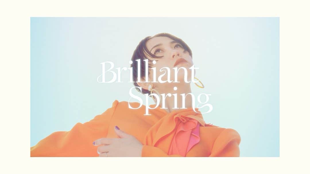 yurinasiaのインスタグラム：「@the_outlets_k   Brilliant SpringのCMが放映されてます🌷  3/18(土)〜4/9(日)  衣替えしないとねーワクワク。」