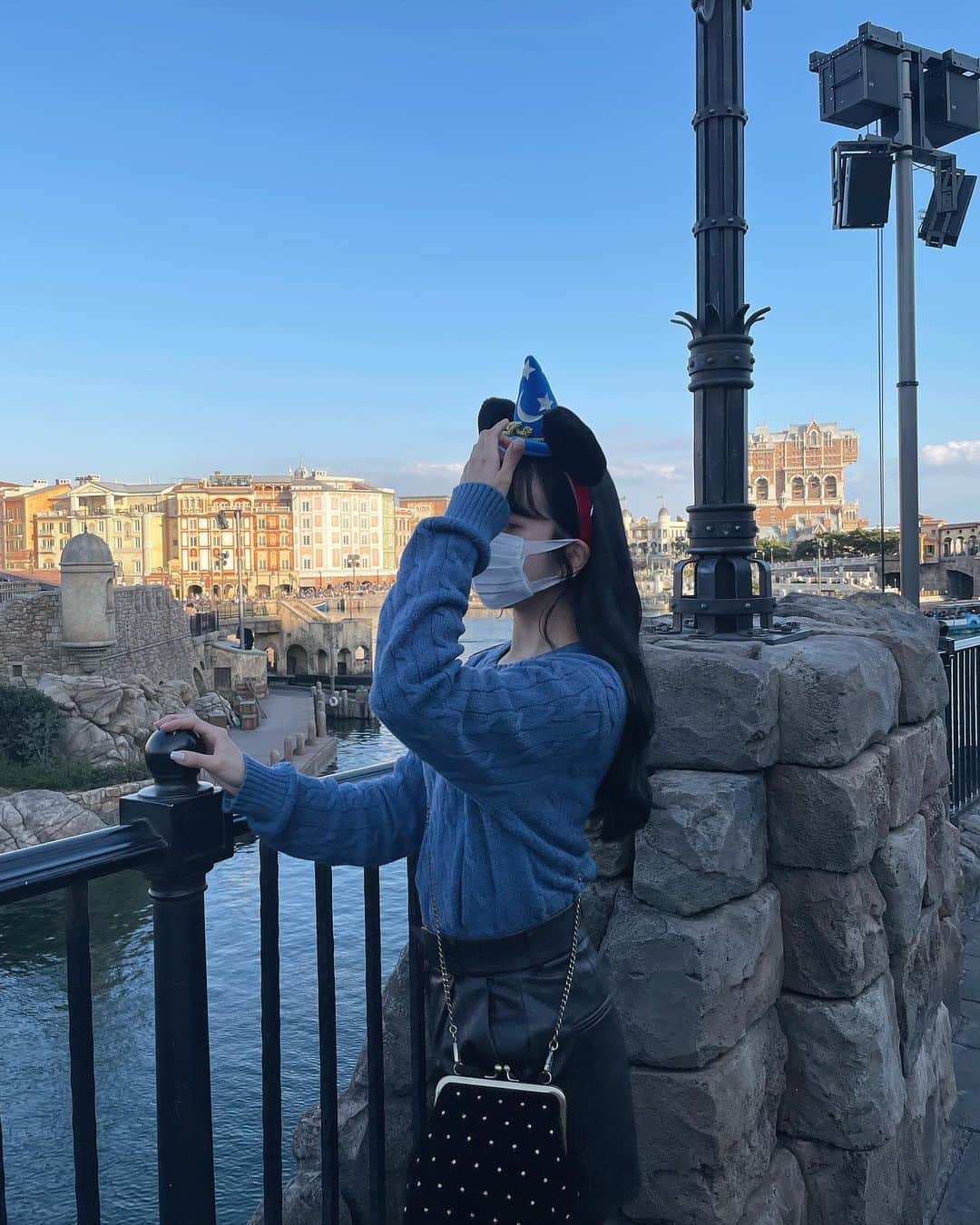 竹村夏音のインスタグラム：「👨🏼‍💼🫧📧🪡🤍  mickey code 🤳🏼🎀☼☼」