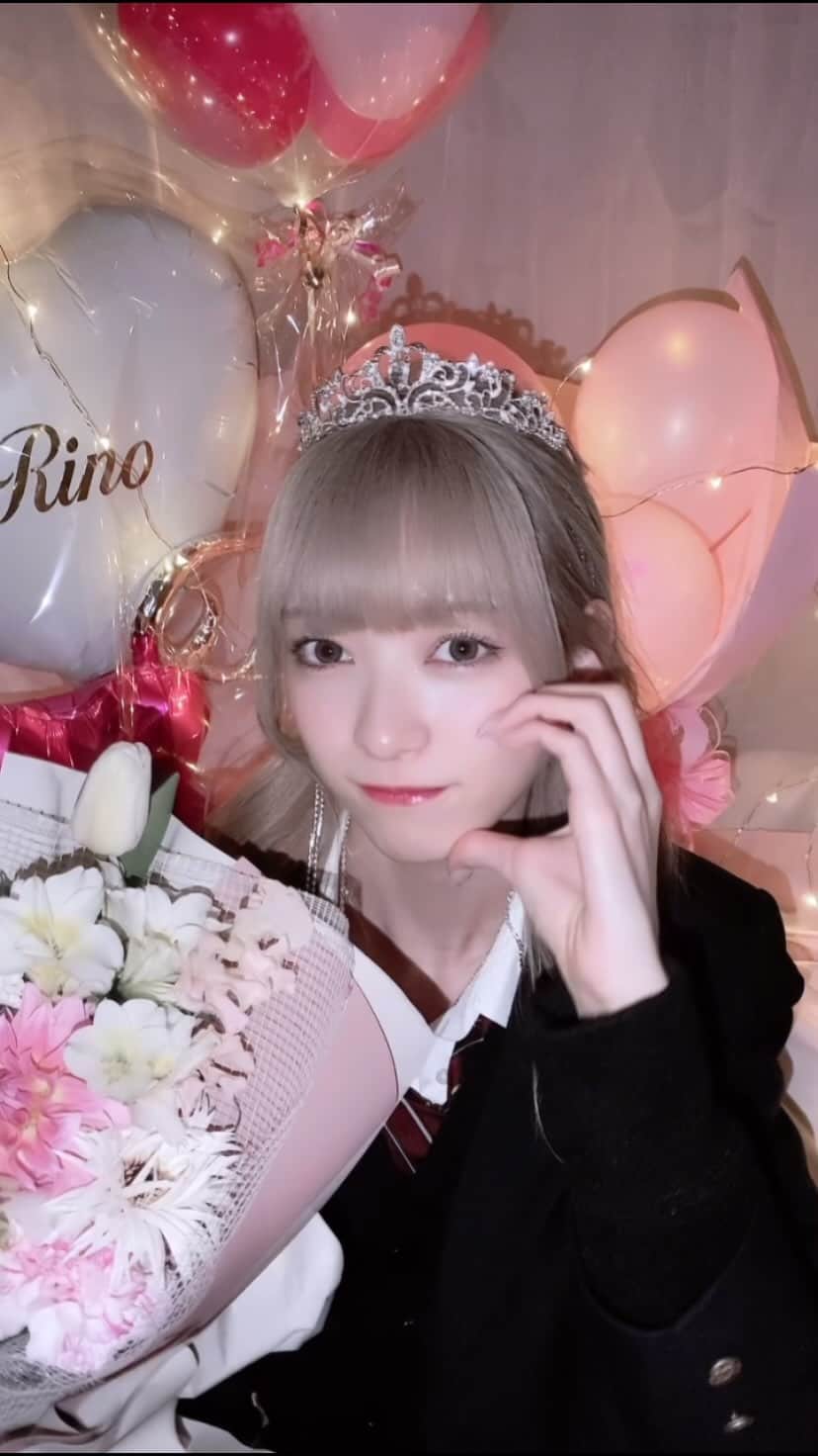 夏目璃乃のインスタグラム：「3月のTikTokはいっぱい制服あげようと思てる！見納めなので見てね‪‪☺︎‬」