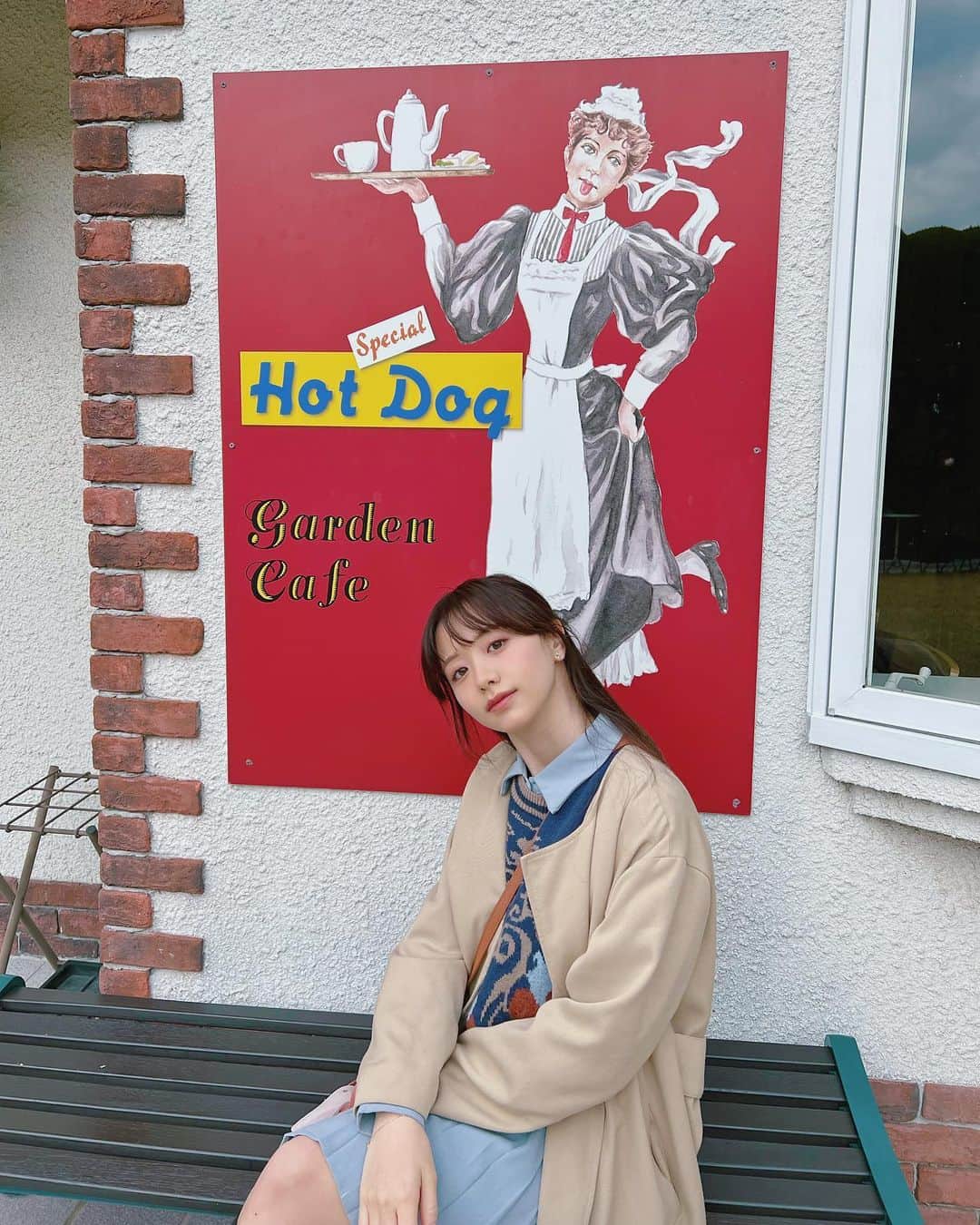 森香澄のインスタグラム：「. Hot Dog🌭 #つぶつぶマスタードだと嬉しい」