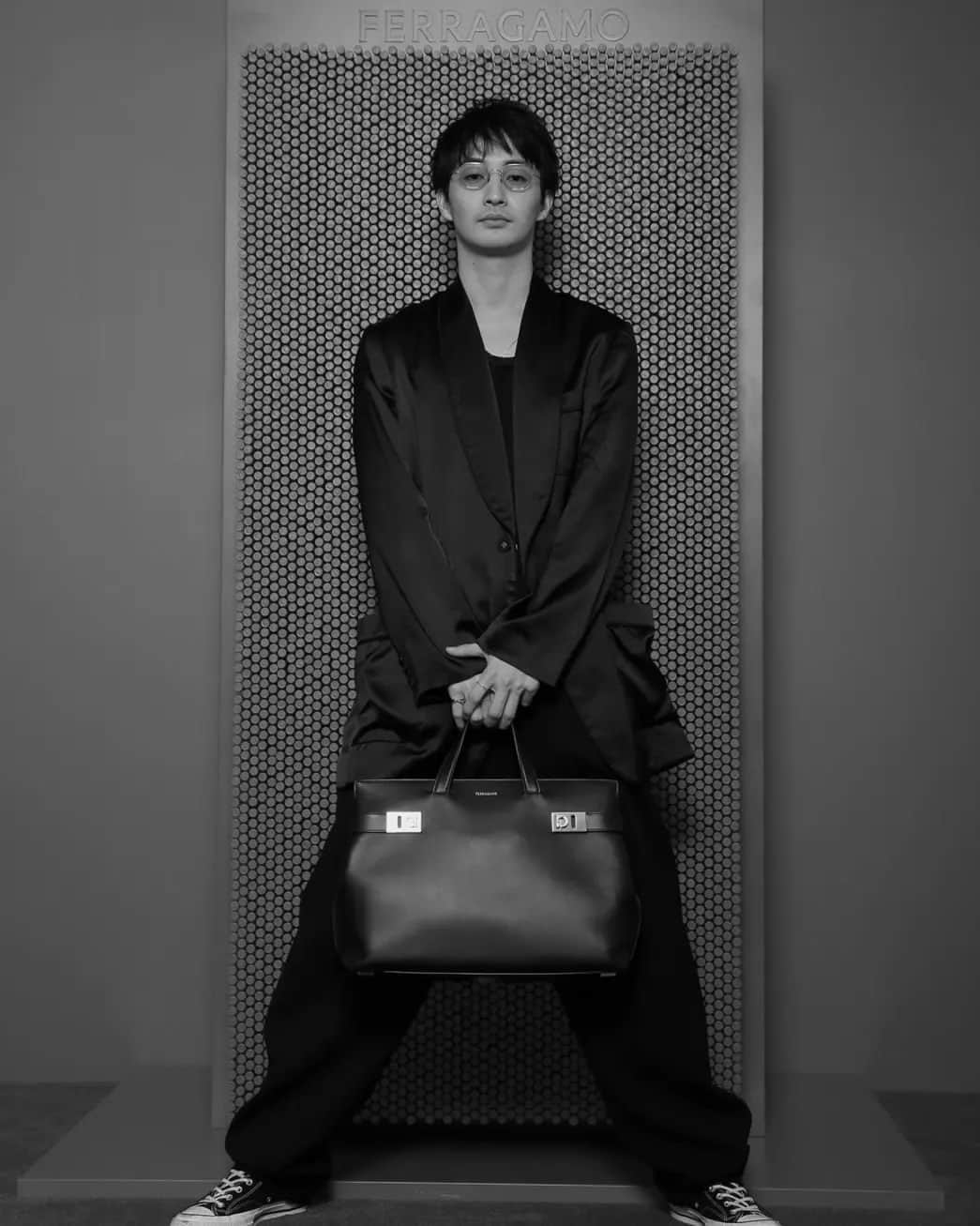 ロビンのインスタグラム：「FERRAGAMO @ferragamo SPRING SUMMER 2023 COLLECTION」