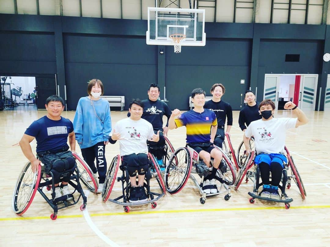 国枝慎吾さんのインスタグラム写真 - (国枝慎吾Instagram)「Enjoyed 👍 週刊車いすバスケvol.3🏀今週のメンバー＆国枝好プレー集 #wheelchairbasketball #車いすバスケ #バスケ #シュート成功率あげていこう #国枝慎吾」3月16日 20時55分 - shingokunieda