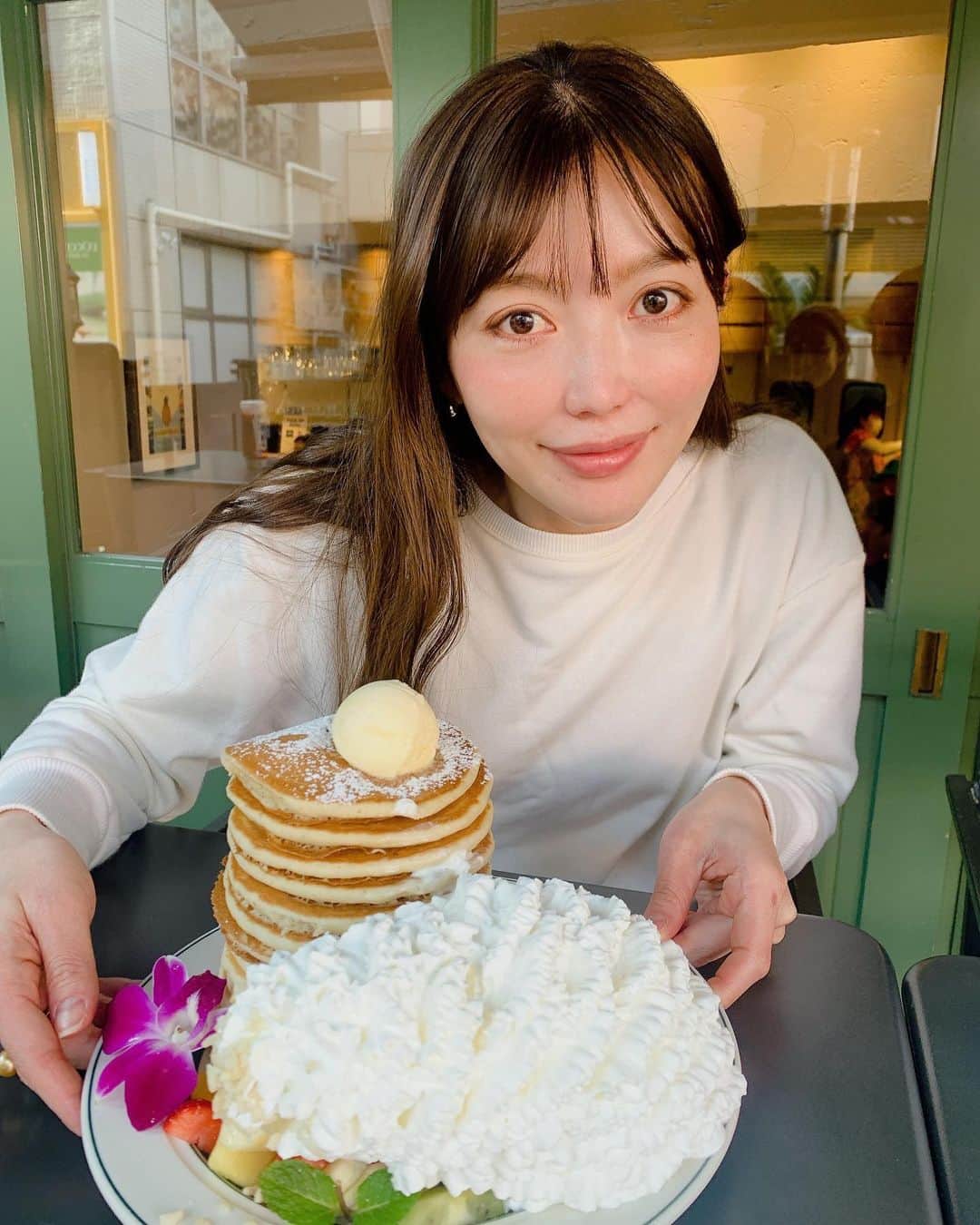 高橋まりなのグルメインスタ