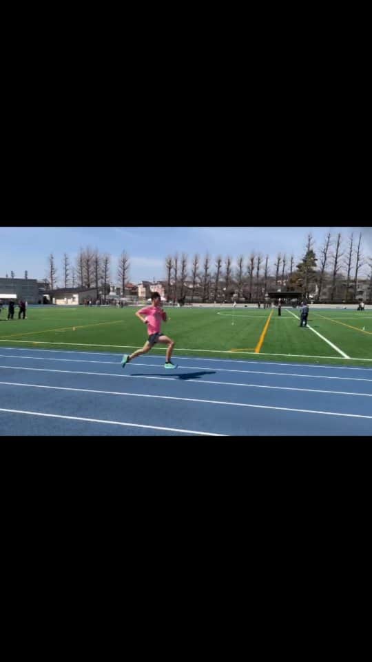 宇野けんたろうのインスタグラム：「2000mの後の100mダッシュ！！！！！  #イトイエックス #Buff #eldoreso #マラソン #ランニング #ランニング好きな人と繋がりたい」