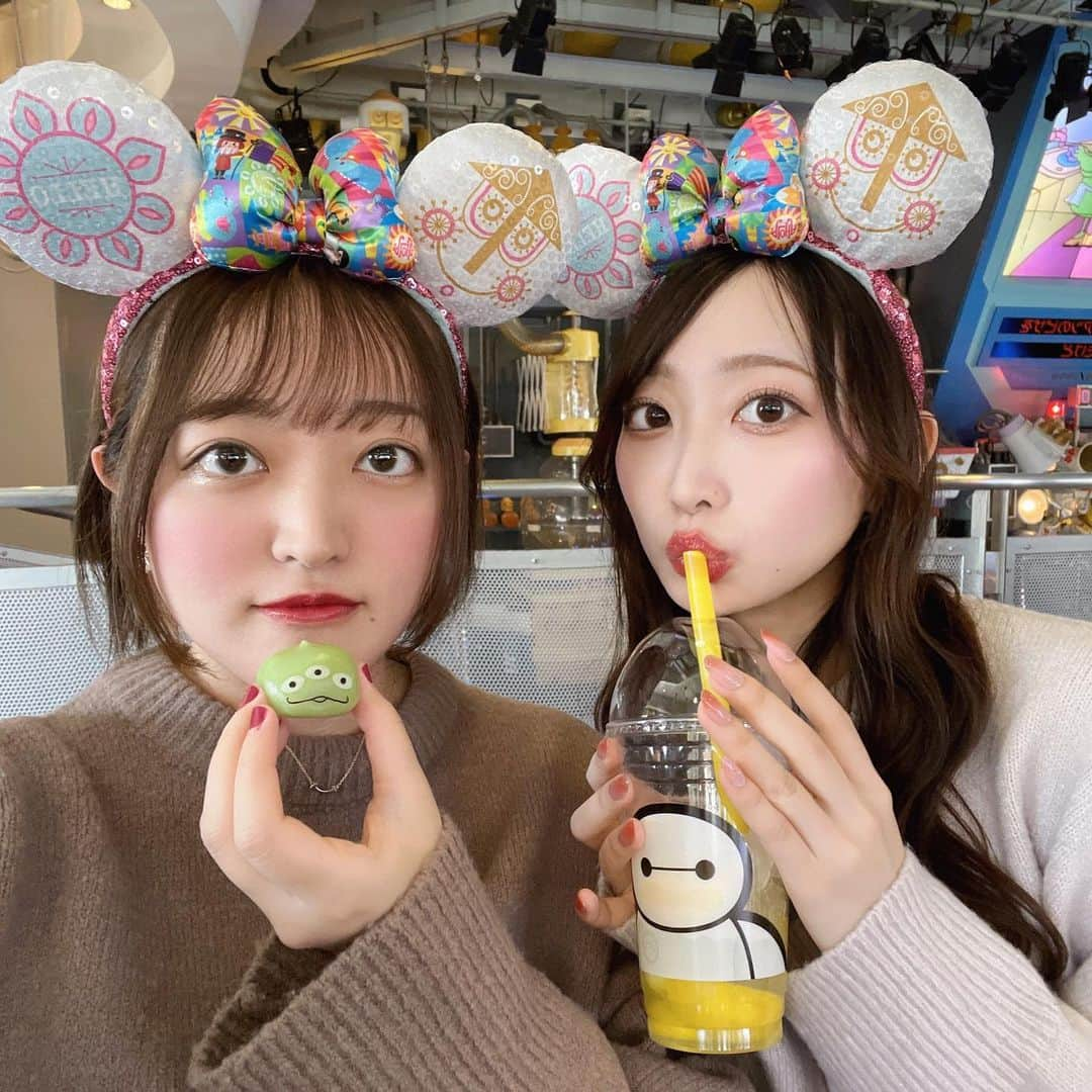 KANAKAさんのインスタグラム写真 - (KANAKAInstagram)「👯‍♀️💗  #disney #disneyland #ディズニー ランド #イッツアスモールワールド」3月16日 22時22分 - canika_1111