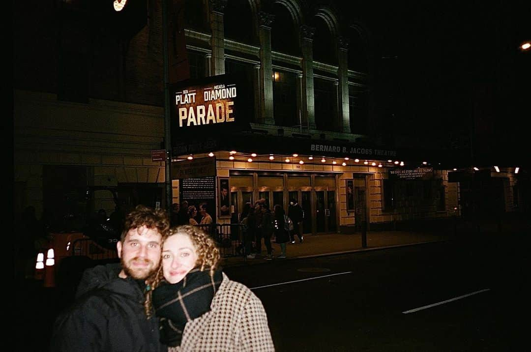 ベン・プラットのインスタグラム：「happy opening @paradebway. I’m the luckiest man, among the most gifted company, with the most luminous wife. for Leo & Lucille.」