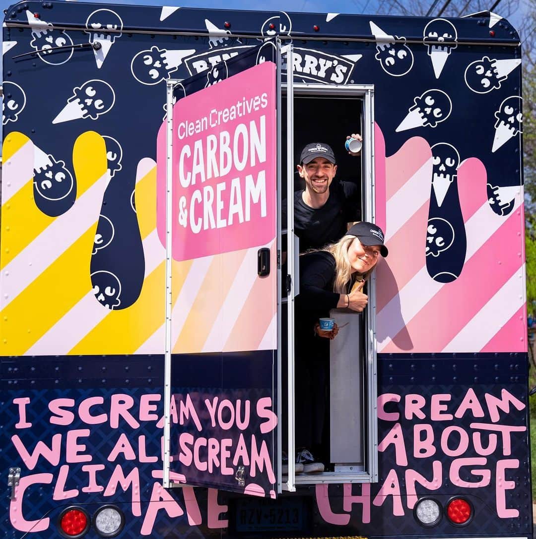 Jacob Simonのインスタグラム：「Went to #sxsw2023 with @clean_creatives and @benandjerrys. Handed out 1,891 scoops of ice cream. Talked to hundreds of folks about fossil fuel greenwashing. Trolled Shell. Very solid weekend.」