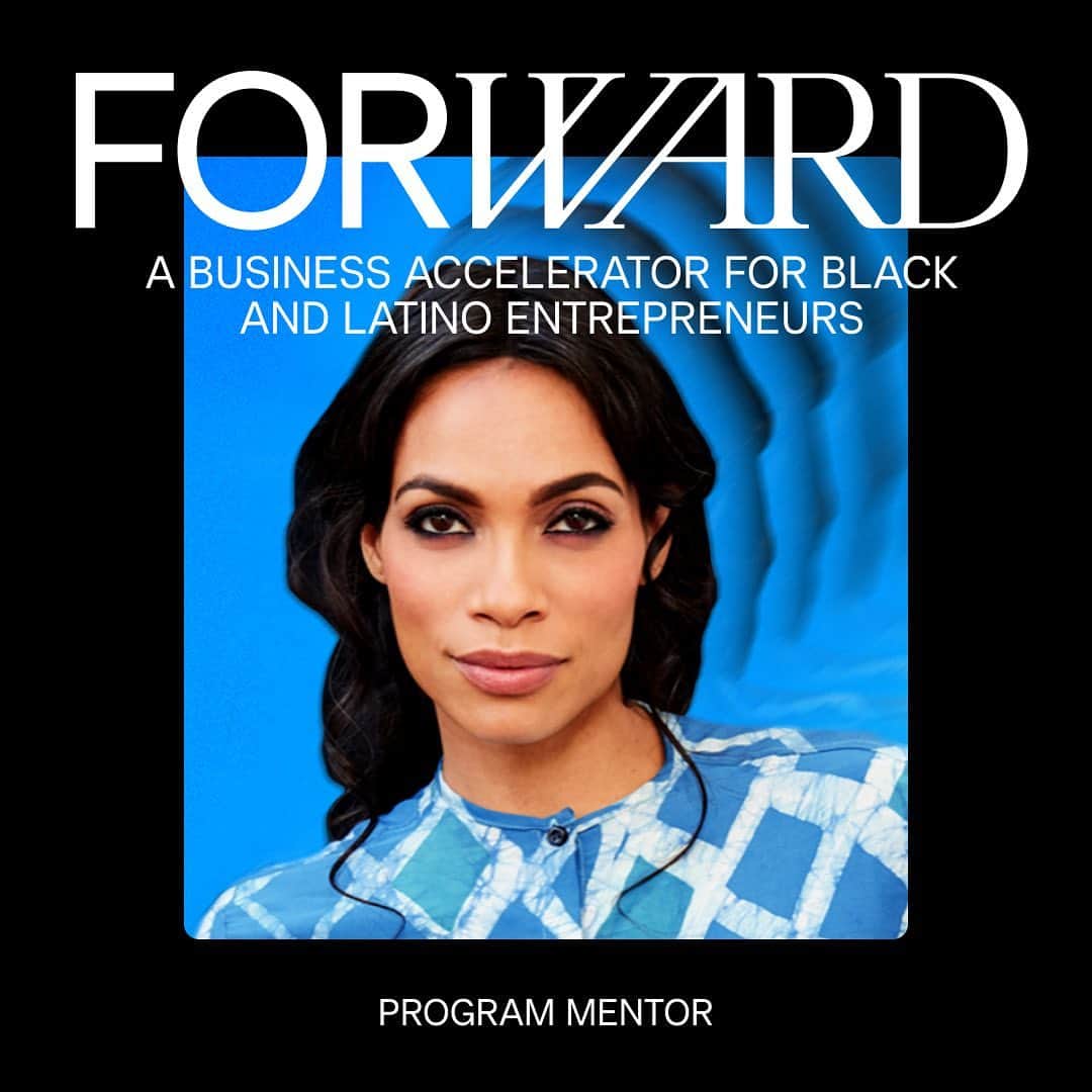 ロザリオ・ドーソンのインスタグラム：「This one’s for us and our communities.   I’m proud to be an official Program Mentor for FORWARD, a business accelerator by @Square in partnership with @socialchangefnd. Through this program, more Black and Latino-owned businesses will get access to the necessary education, coaching, and capital they need to succeed and thrive.   Apply before April 1 and let’s make change happen!  To apply click the link in my bio ✨  #PoweredBySquare #ad」