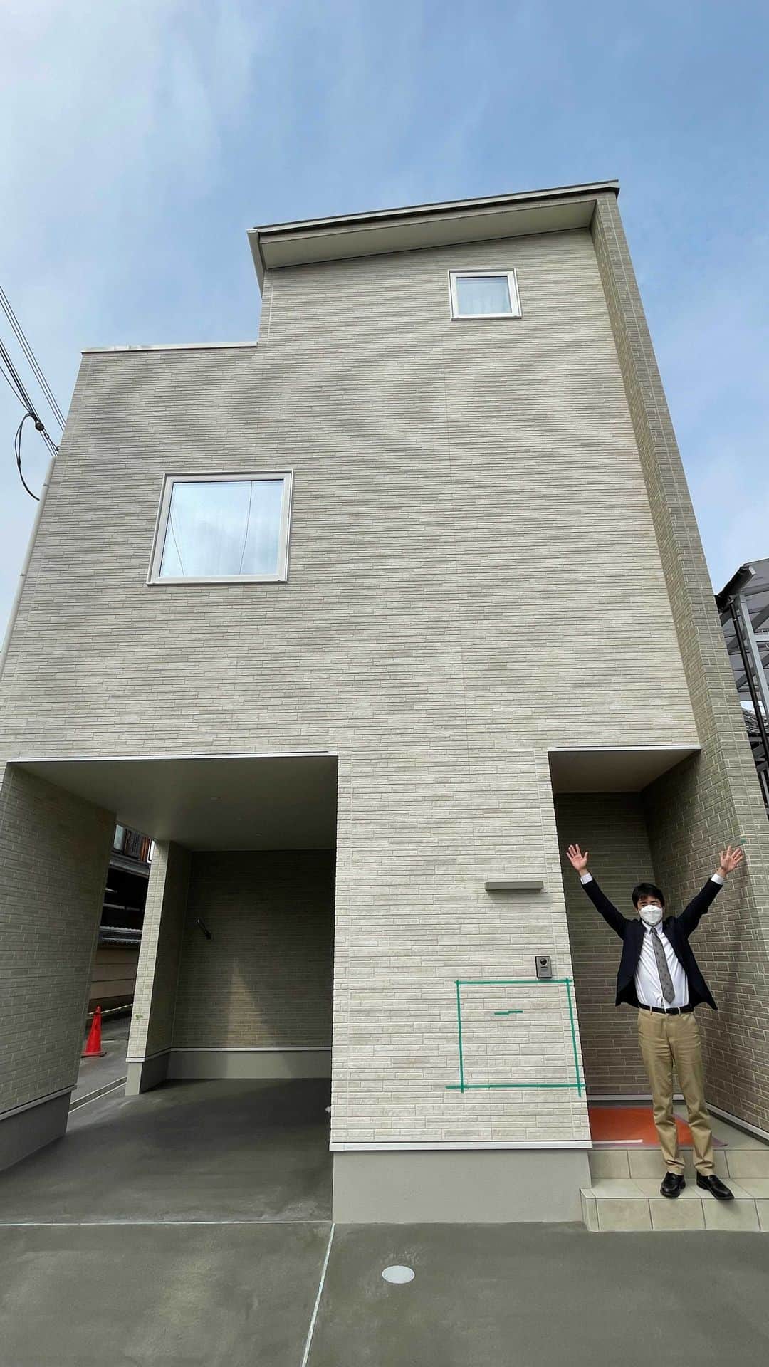 homelife 夢を叶える暮らし方のインスタグラム：「【箕面店】大阪府豊中市　将来の暮らし方も考えた、3階建てのお家」