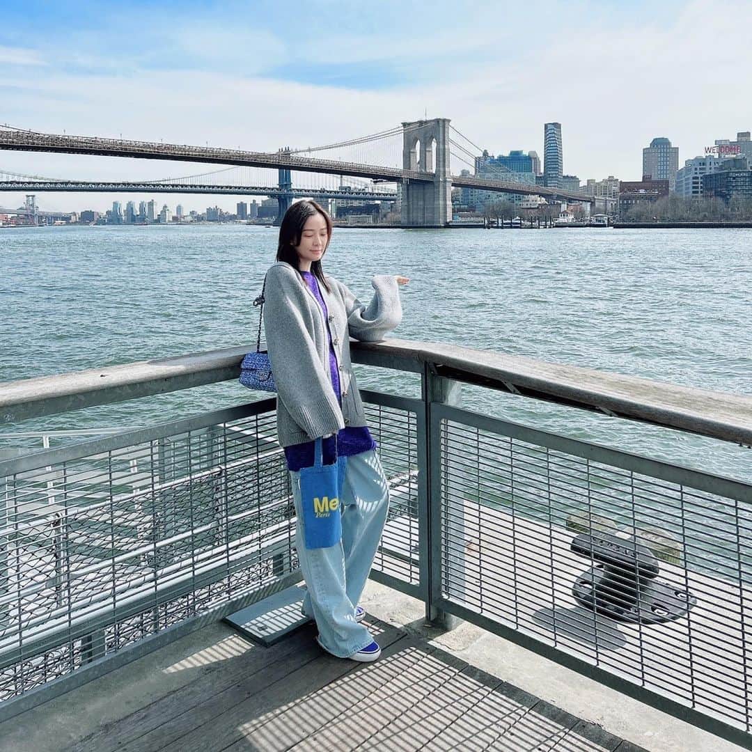ソン・テヨンさんのインスタグラム写真 - (ソン・テヨンInstagram)「: 햇살도 나도 오늘은 해피🌷🌷」3月17日 7時44分 - sontaeyoung_official