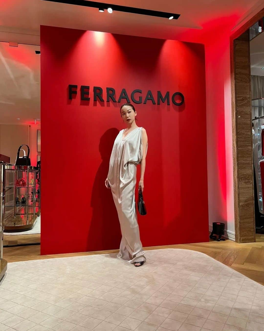 yakoさんのインスタグラム写真 - (yakoInstagram)「@ferragamo 🌹 SPRING SUMMER 2023 COLLECTION #ferragamo」3月17日 9時21分 - yaco_tsukiyomi