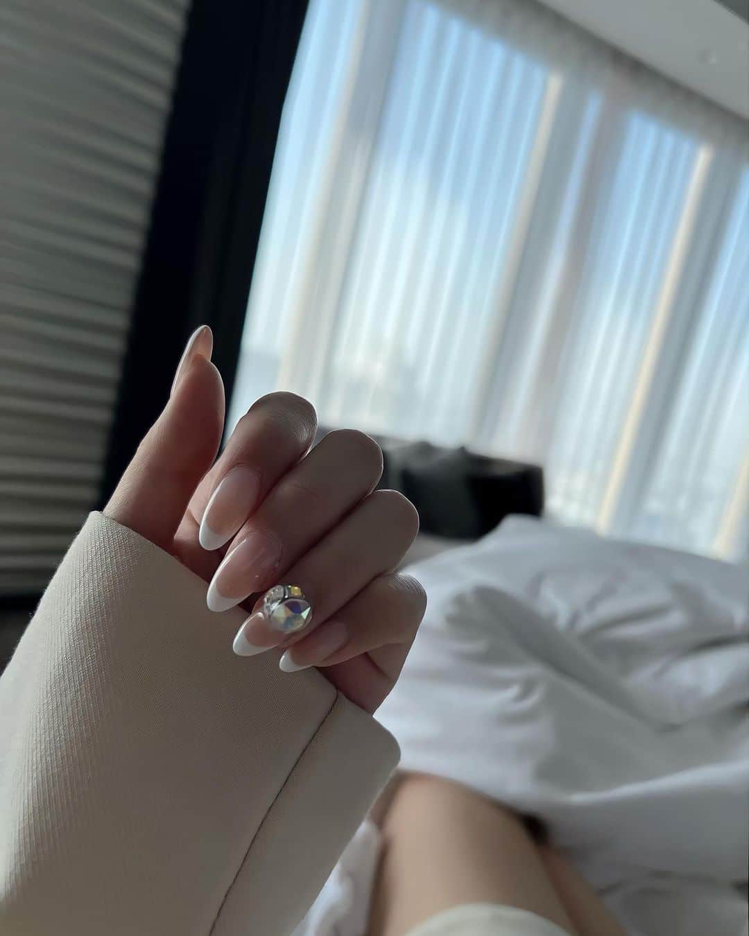 のインスタグラム：「NEW nail🤍💅 今回はシンプルフレンチ🤍」