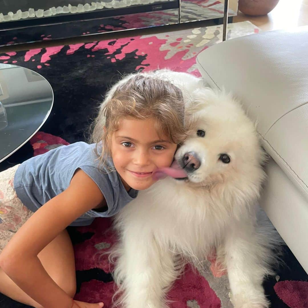 ケヴィン・ミララスのインスタグラム：「Happy birthday my little princess daddy love you ❤️🎂6」