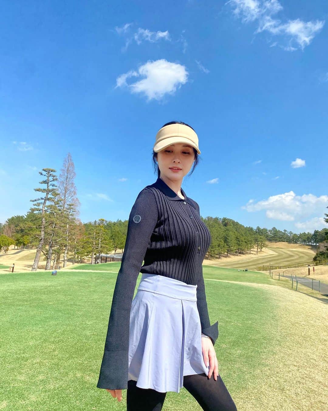 大石絵理さんのインスタグラム写真 - (大石絵理Instagram)「Beautiful golfing day 🌼🌸🍃 @harajukugolf_academy」3月17日 18時27分 - erioishitokyo