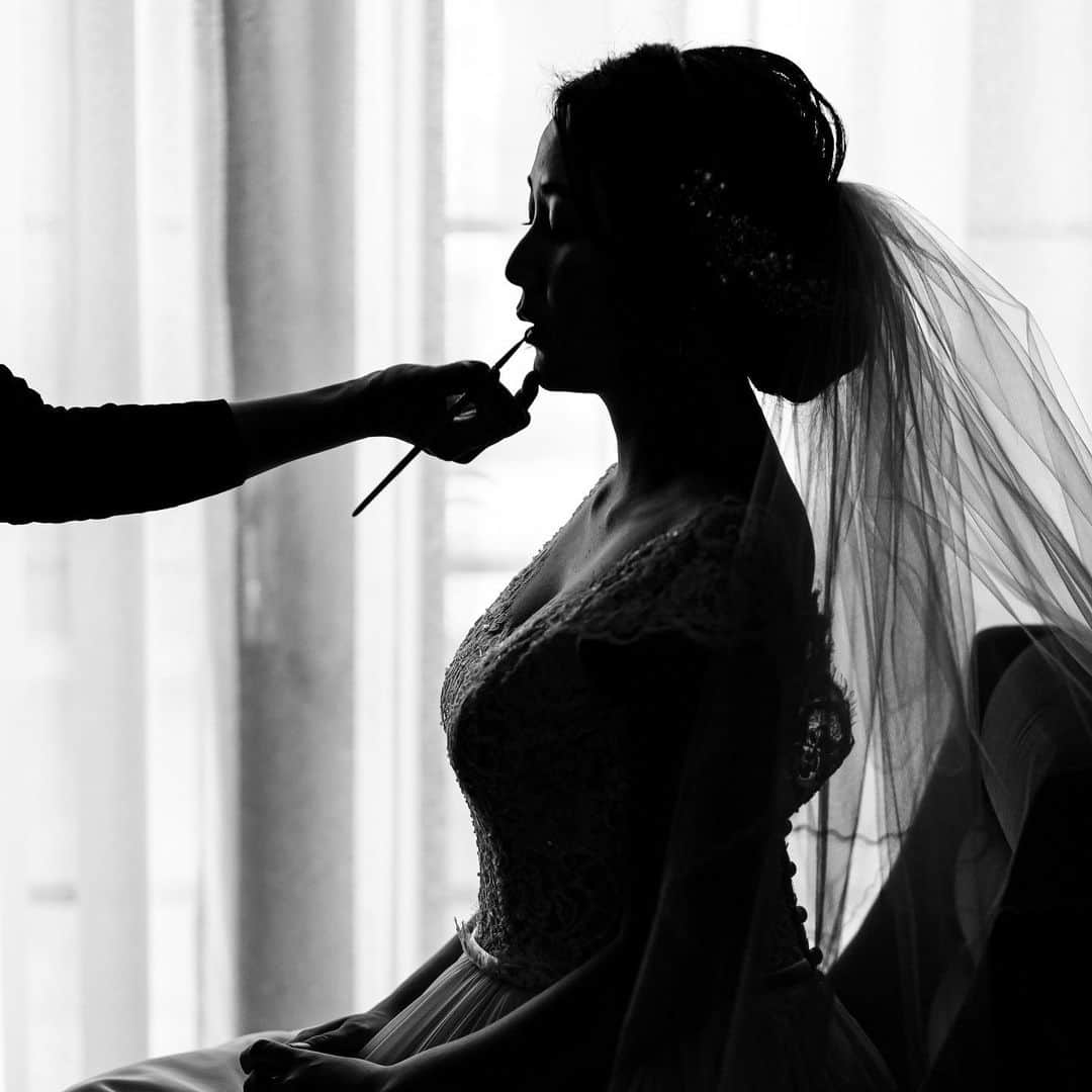 マリエール山手のインスタグラム：「・ ・ ⚪︎  BRIDE 特別な時間の始まり  ⚪︎ ・ 「marriageに#yell を」 マリエールスタッフは皆様の結婚を応援しております \皆さまの写真投稿お待ちしております💍/  @marriyell_yamate をフォローして 『#マリエール山手 』のタグをつけて ステキなお写真をアップしてくださいね . . . ✔︎関連アカウント . 🕊結婚式の全てをまるごと学べるアカウント 【 @bon_marri 】 . 👗衣裳専門アカウント 【 @blancdolce 】 . . . #名古屋  #八事 #結婚式場  #結婚式レポ #プレ花嫁 #プレ花嫁準備 #愛知プレ花嫁  #プレ花嫁さんと繋がりたい  #東海プレ花嫁 #東海花嫁  #名古屋プレ花嫁 #名古屋花嫁 #wedding #bridal #weddingdress #bouquet #weddingphotography #weddingphoto  #2023春婚 #2023夏婚 #2022秋婚 #ゼクシィ花嫁 #ブライダルフェア #ガーデンウェディング #家族挙式」