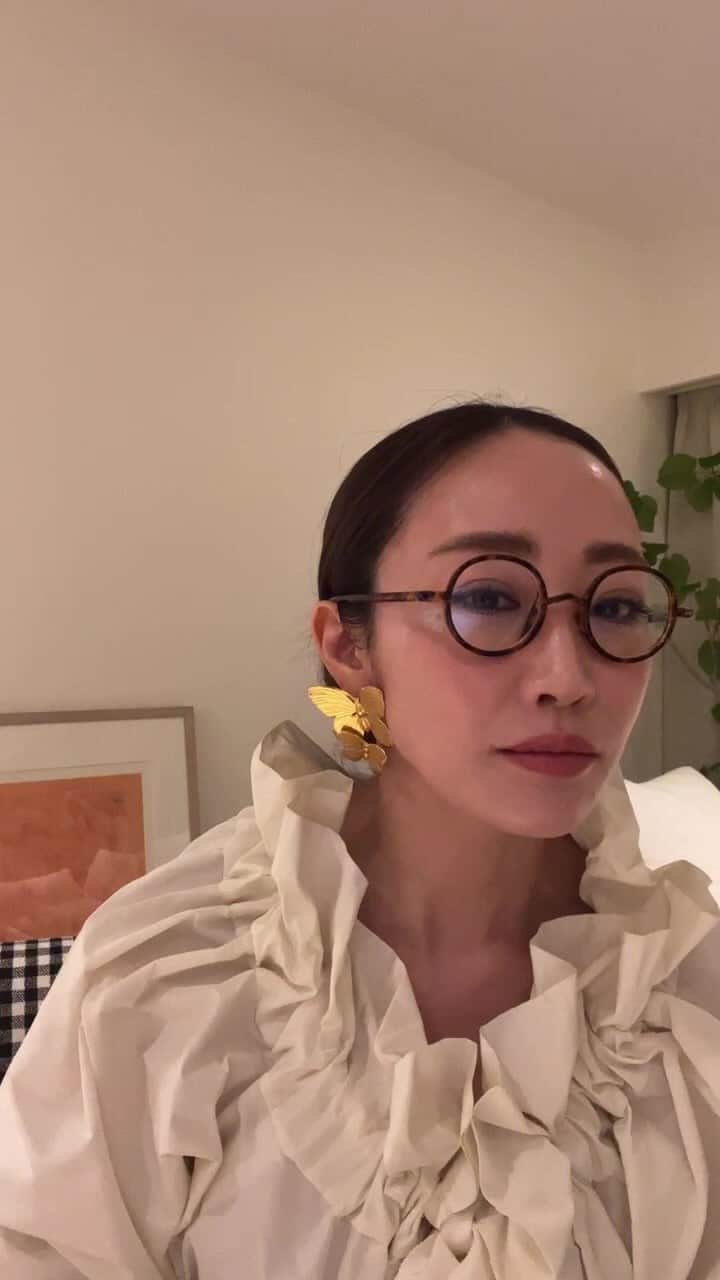 神崎恵のインスタグラム：「・ 昨日消えてしまったので。。 もう一回☝️」