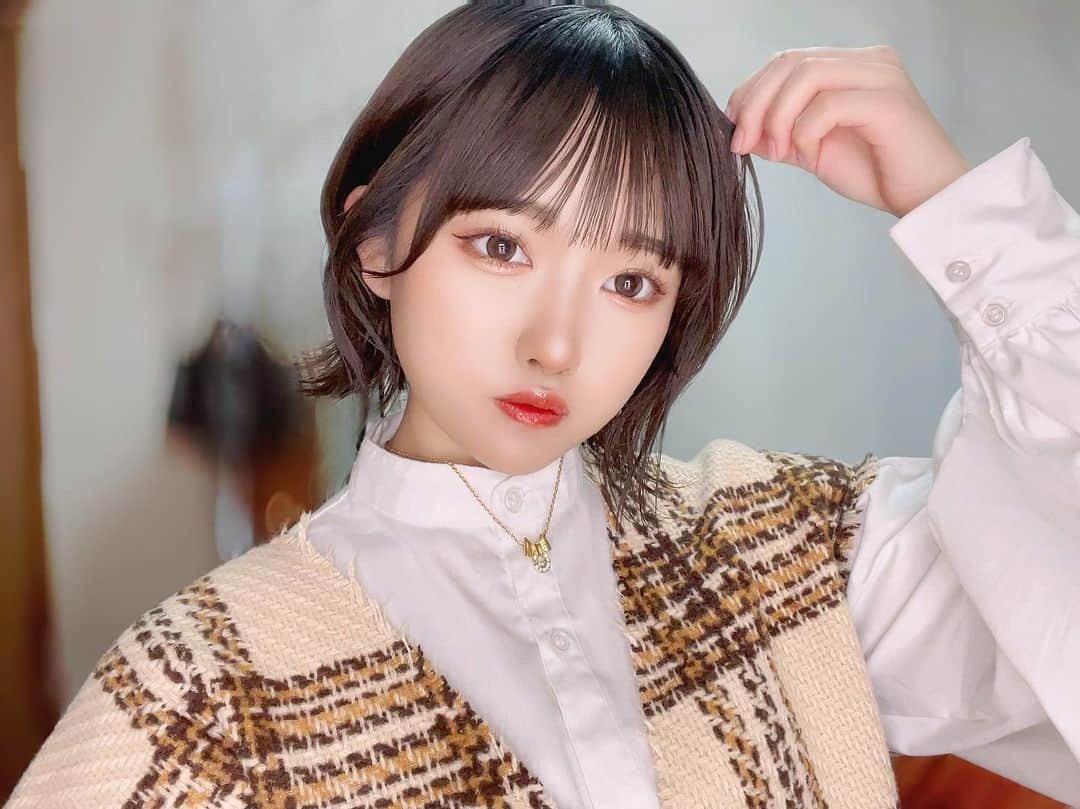 kouzukianjyu 香月杏珠さんのインスタグラム写真 - (香月杏珠Instagram)「・ ・ ・ この衣装お気に入りです☺️💚 #グラビア #グラドル  #グラビアアイドル #グラドル自撮り部 #グラドル自画撮り部」3月23日 21時08分 - anjyu_neko