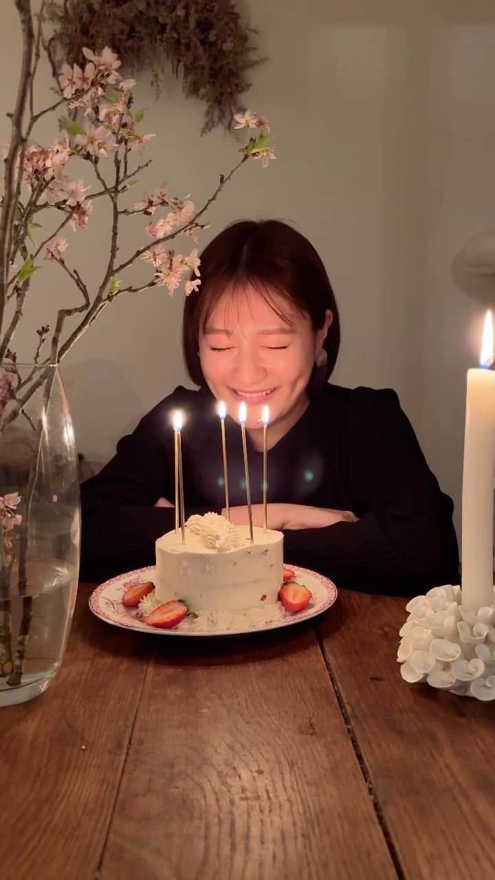 トリンドル瑠奈のインスタグラム：「😚🎂💞」