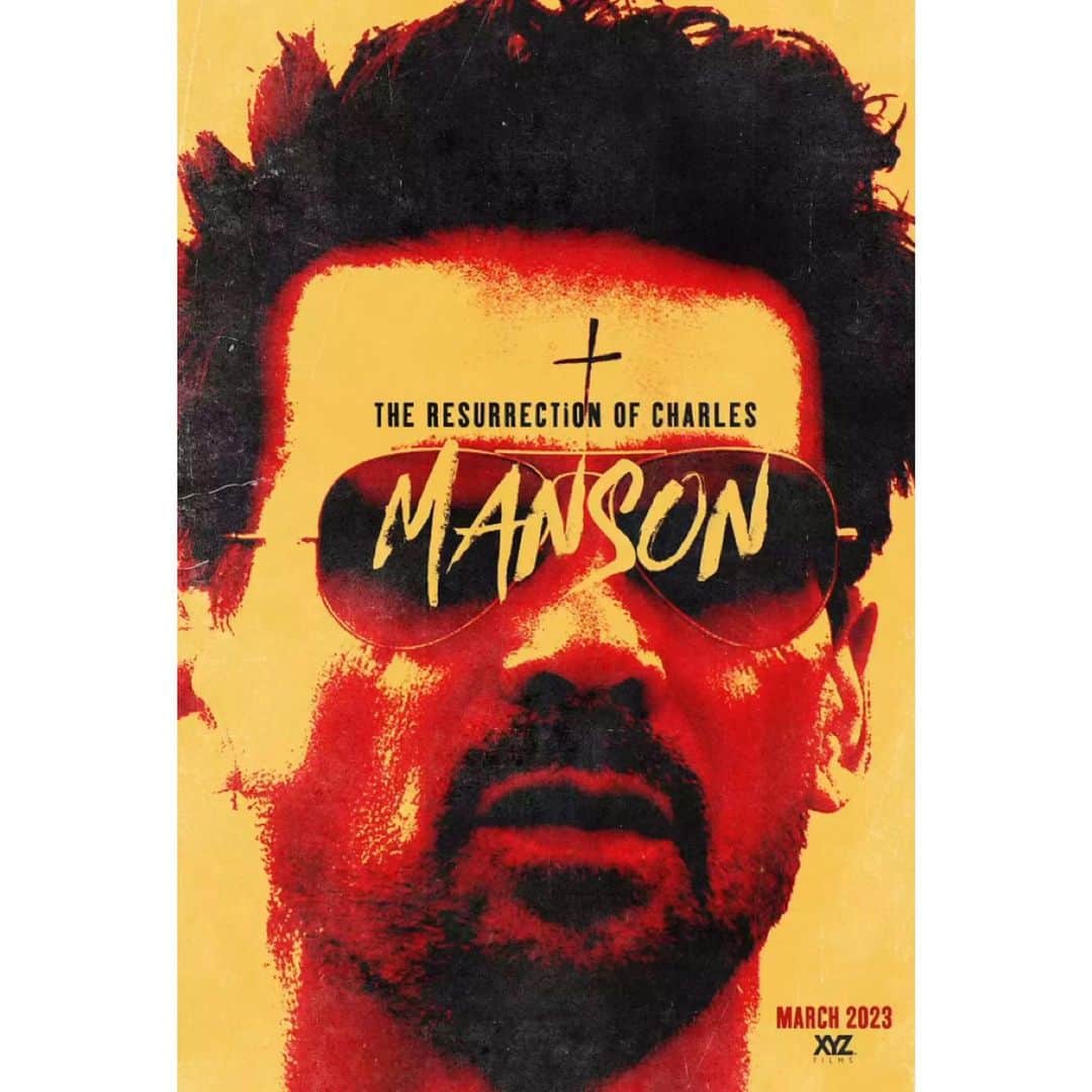 ウィリアム・ペルツのインスタグラム：「Resurrection of Charles Manson streaming now on vod!! Really had fun with this character!! Hope u guys enjoy! 🔪🚬」