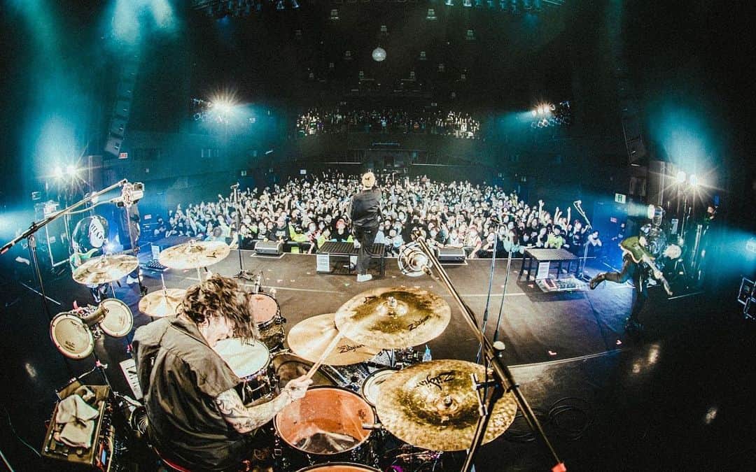 Katsuma さんのインスタグラム写真 - (Katsuma Instagram)「「ROTTENGRAFFTY ”Hello Zepp Tour 2023”」at Zepp Sapporo🔥🔥🔥  photos @yamada_mphoto」3月17日 22時30分 - katsuma_drums