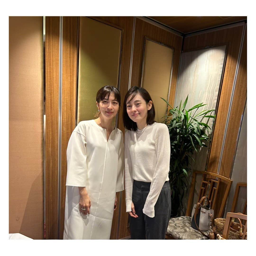 今井りかさんのインスタグラム写真 - (今井りかInstagram)「⁡ ⁡ ⁡お仕事でお世話になっている方たちと 中華でランチ会🤍 ⁡ ⁡ 時が経つのが早すぎて また集まりたい…！！！ ⁡ むかし話に花が咲きました🌸 ⁡ ⁡ ⁡ #安定の安田さんと #お久しぶりの矢田雄二郎アナウンサー #ラジオ日本 #荒木さんありがとうございます！ #来週は #久しぶりに競馬の予想するのだ❤︎ #嬉しいな」3月17日 22時51分 - rica_imai