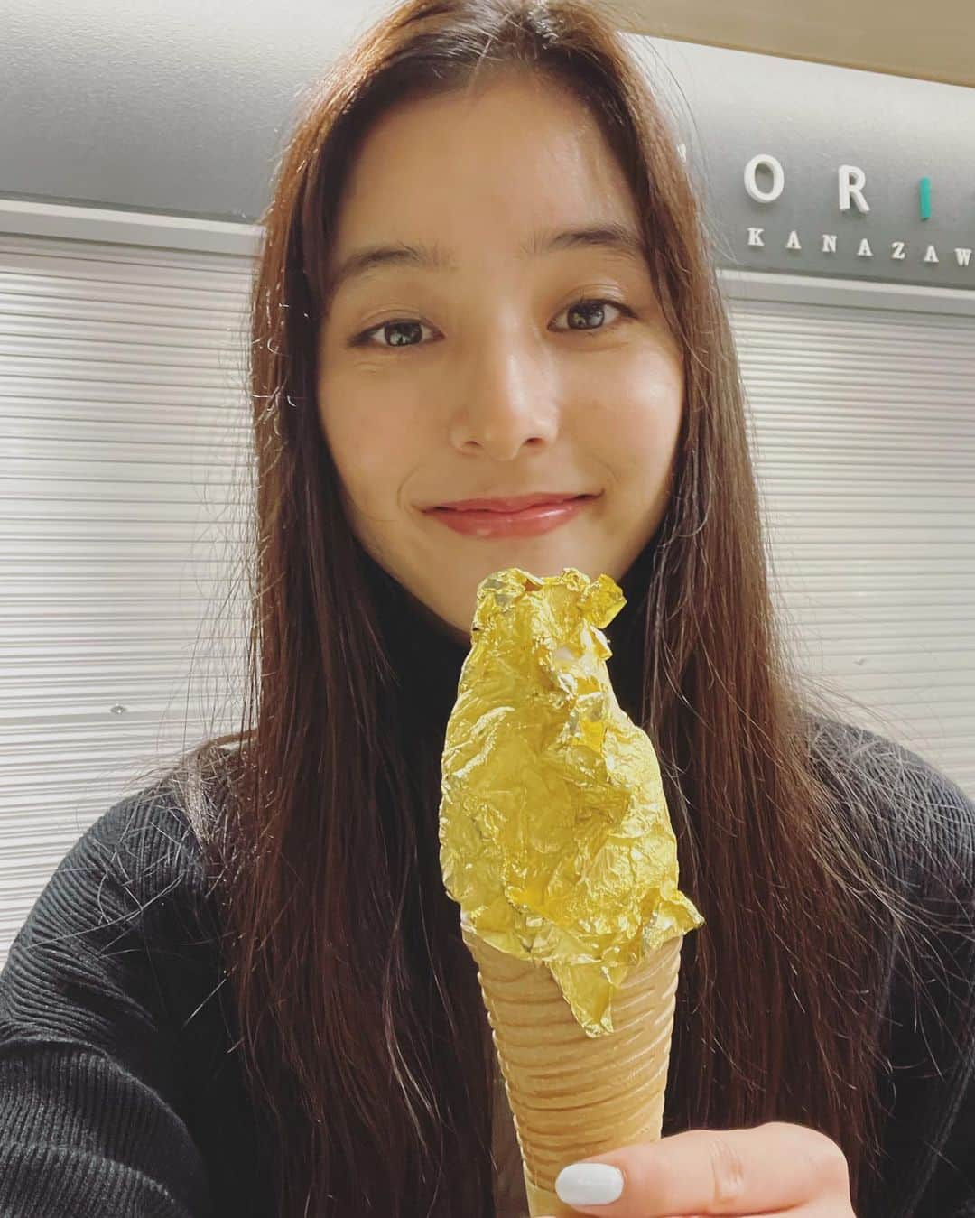 新木優子さんのインスタグラム写真 - (新木優子Instagram)「新しいYoutube 配信されました☺️♡  茶菓工房たろうさんのお菓子も 不思議なかき氷　金沢さんのキャラメルアップルシナモンかき氷も 和栗白露さんのモンブランも、、 全部美味しすぎました🥰❤️  #diorjoaillerie」3月17日 23時05分 - yuuuuukko_