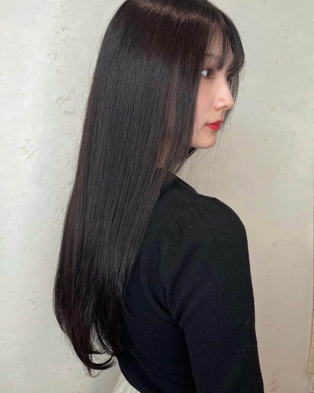林愛莉のインスタグラム：「ラストスーパーロング💇🏻‍♀️ スタイリングに限界が来たので断念します....」