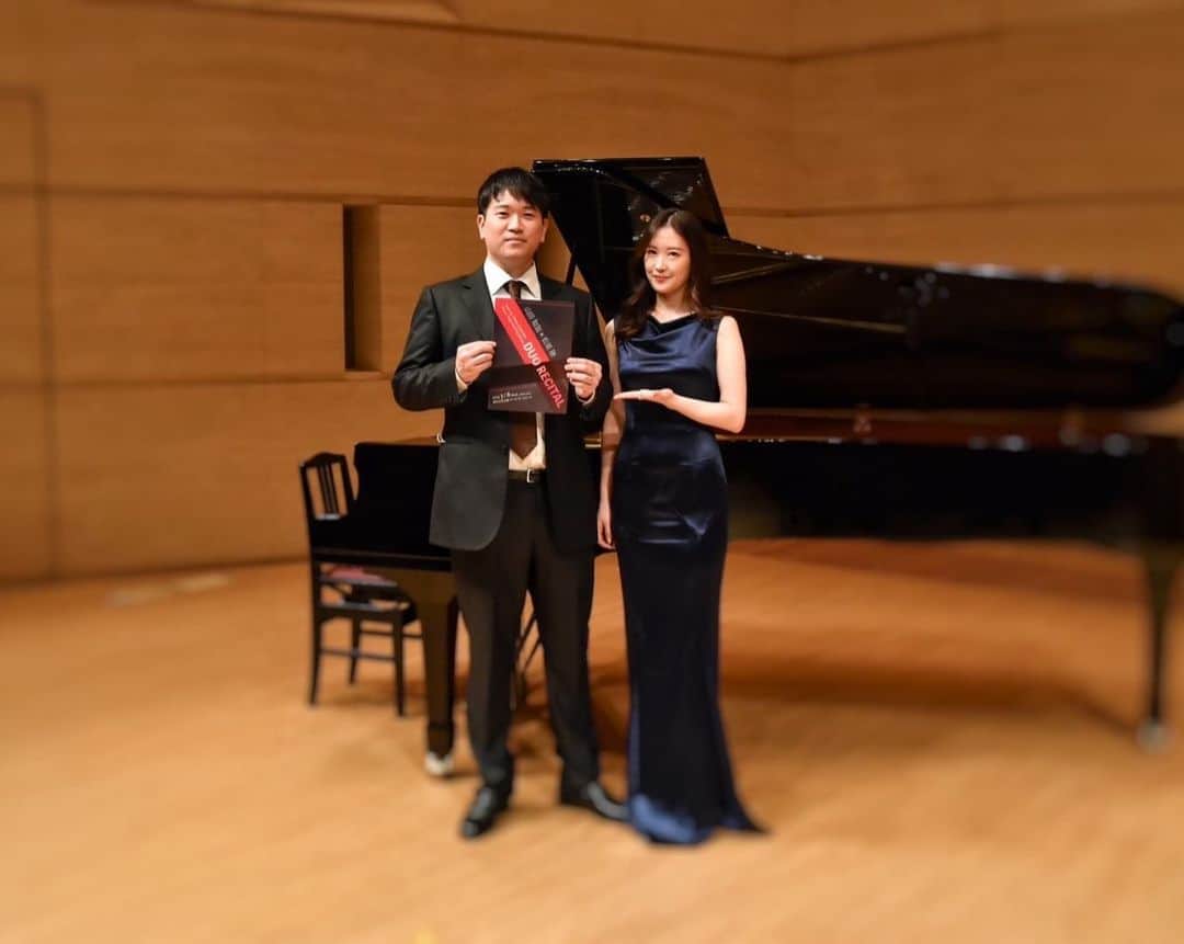 野々村彩乃のインスタグラム：「作曲家の#蒔田裕也　さんと 5/25 オペラ「メドゥーサ」出版記念公演in名古屋です。是非に。」